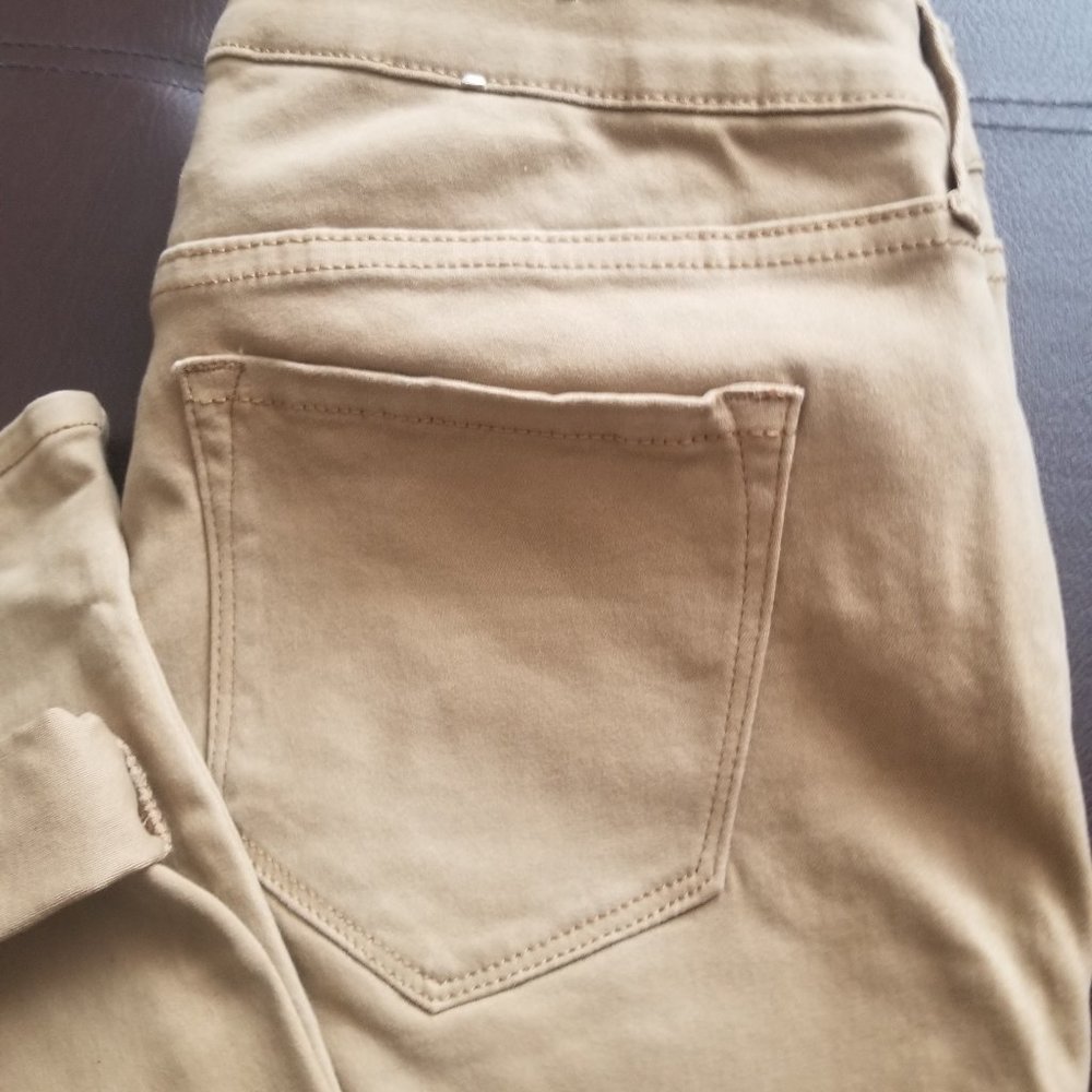 Stylish Khaki-colored Old Navy mid-rise Rockstar